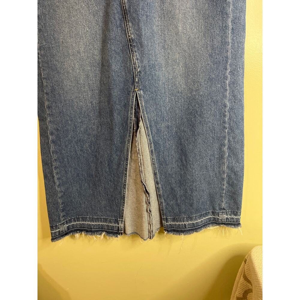 Gap denim maxi front slit raw hem skirt, Medium indigo, size 4, Y2K, Boho - Picture 14 of 15